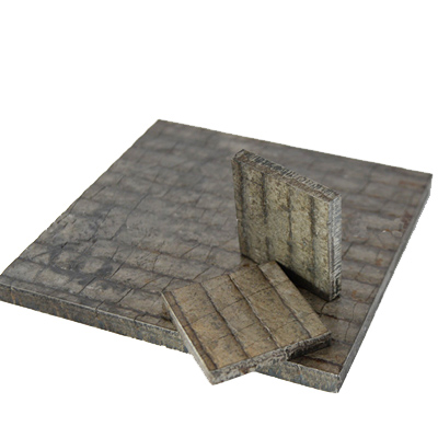 Hardfacing plate