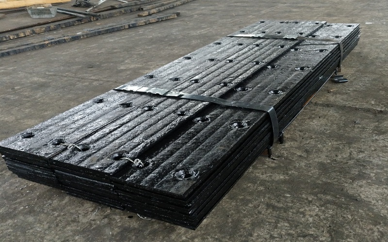chromium carbide overlay plate